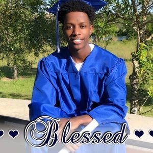 Meet your Posher, Pamela